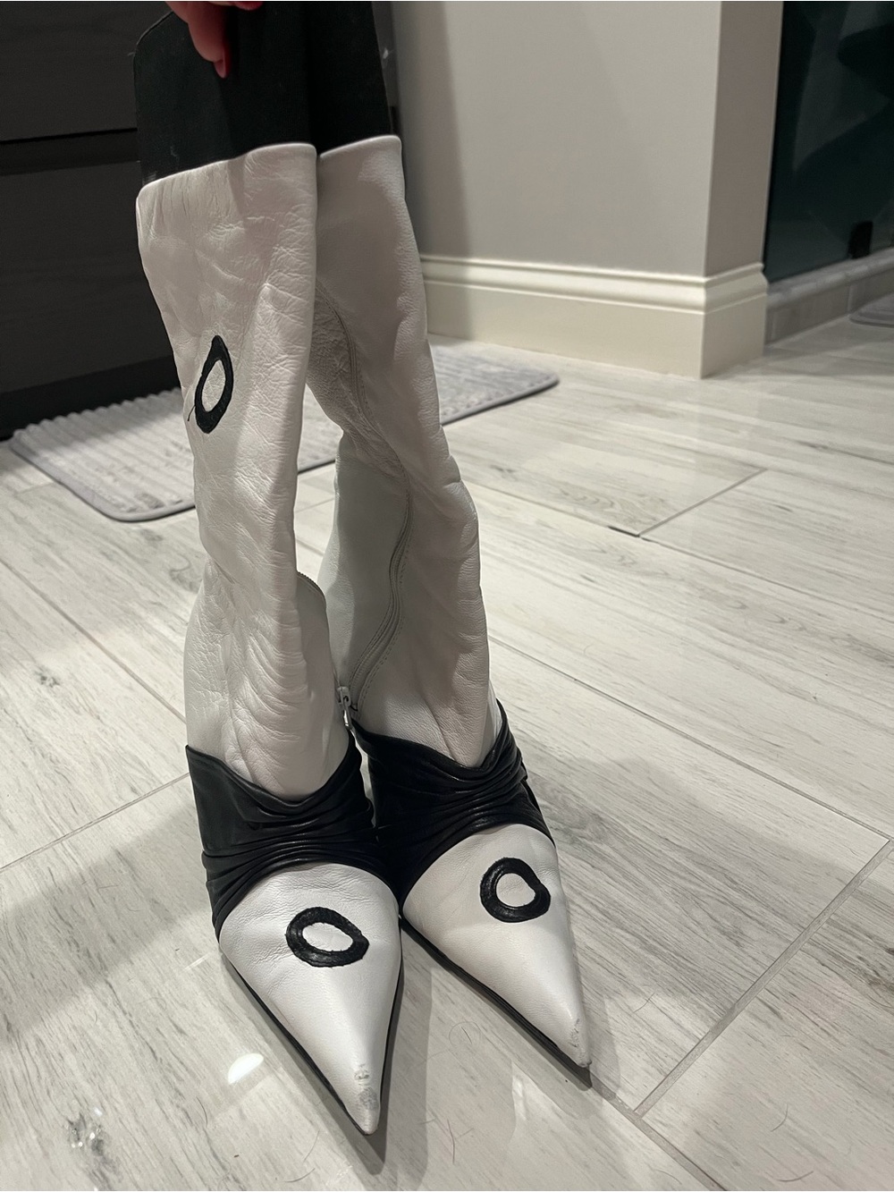 Unique Pointed-Toe Wedge Boots in White and Black